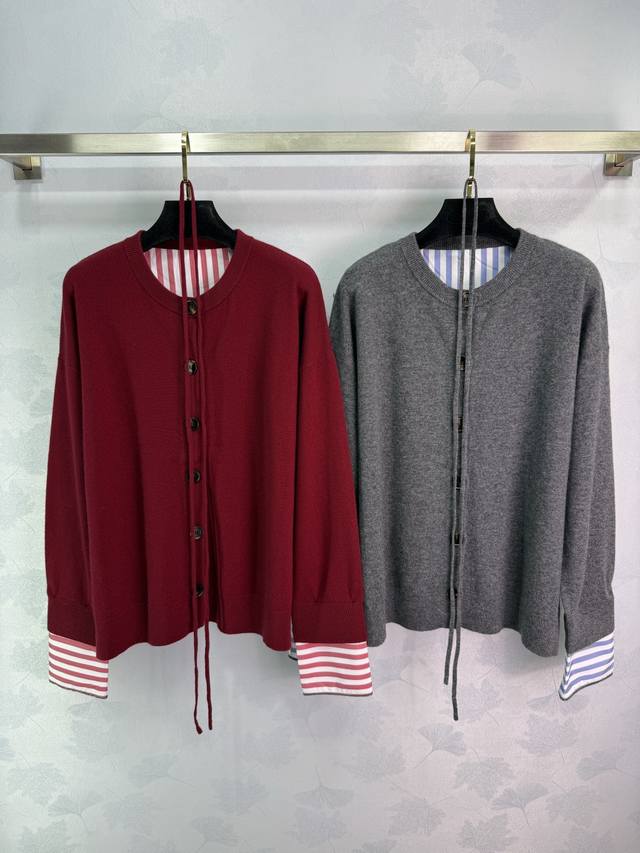 Bc*2025 Fall/Winter new knitted cardigan with stunning cuff stripes. Round neck,