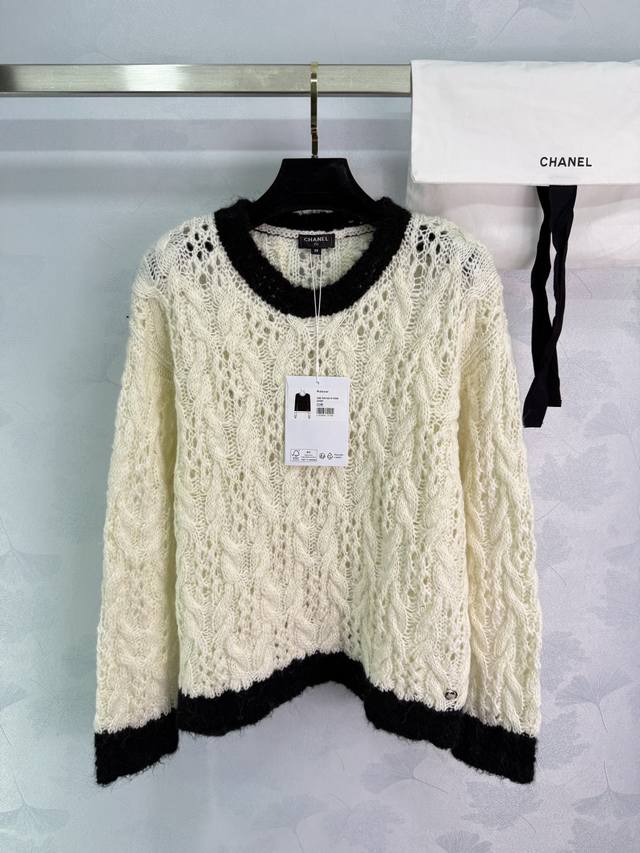Chane* New arrival for 2025. Black and white knitted pullover sweater, custom-wo