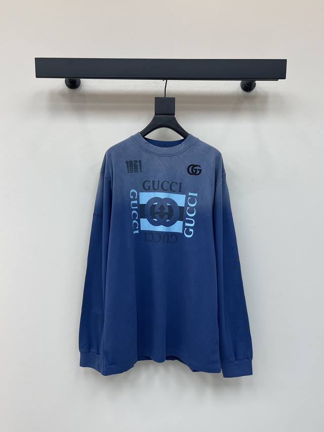 Gucc*25 Early Fall new model. Made of 100% natural cotton, this top is soft and