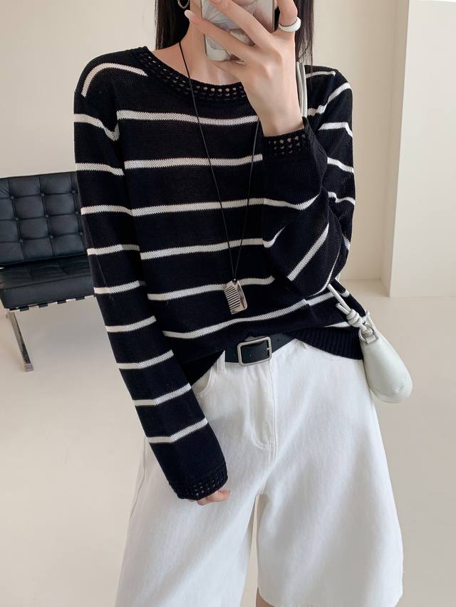 Korean round neck commuter new sweater with hole-punch hollow bottom knitted In