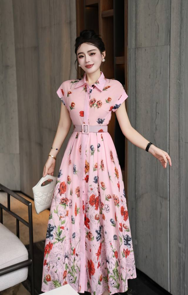 New summer series, floral print dress, high-end atmosphere, waistcoat and short