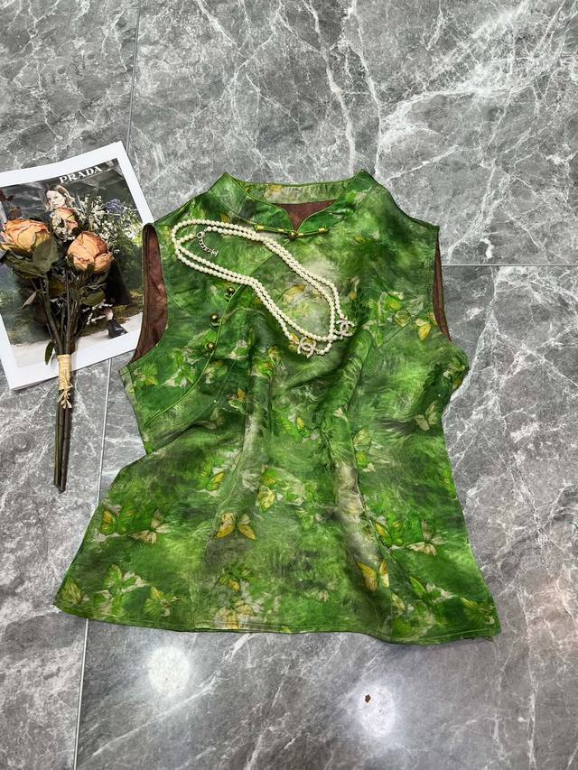 New original design from Europe! Custom hand-painted butterfly and flower silk