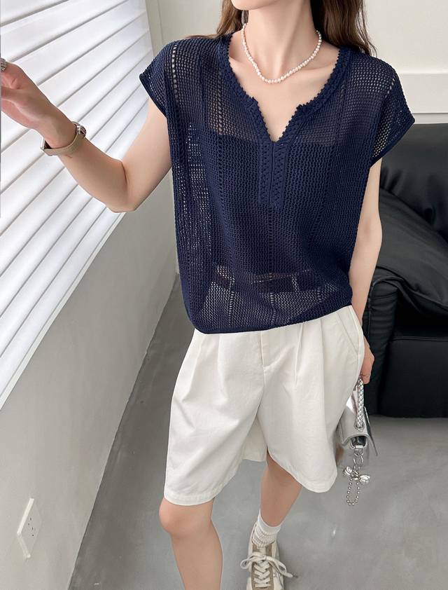 European station new Korean fashion scissor collar hollow candy color sweater v
