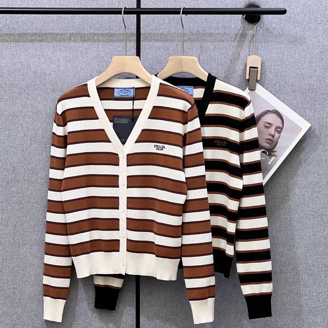 Prada S autumn and winter new series cardigan Sml Tencel nano silk DDD