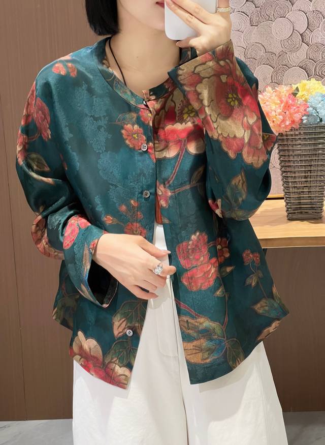 Hot new arrival Falling into the Jiangnan temperament light luxury two-way wear