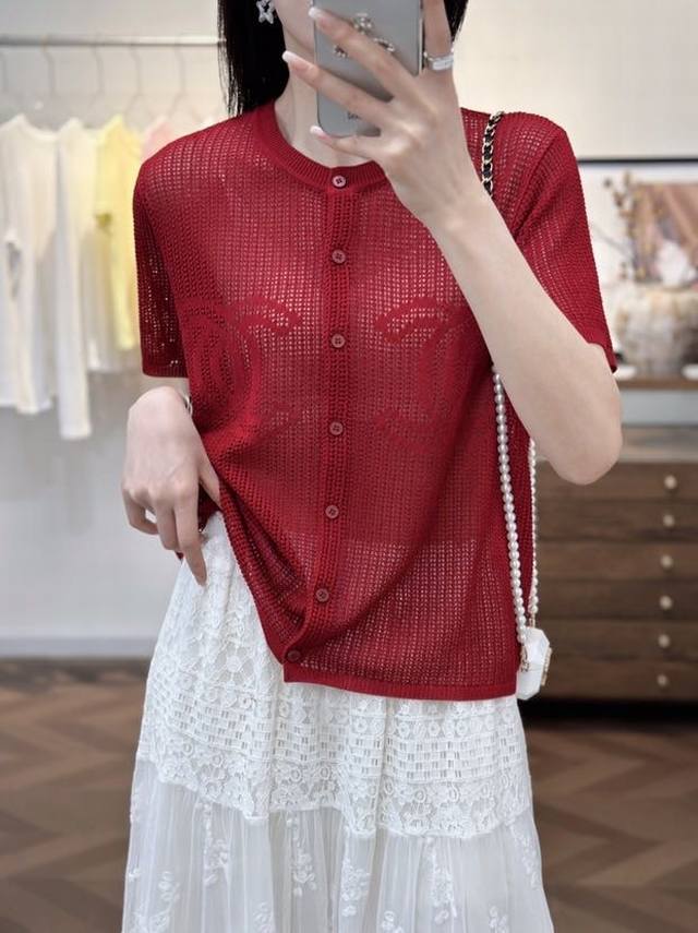 Xiaoxiang letter short-sleeved sweater Korean style contrast color short round