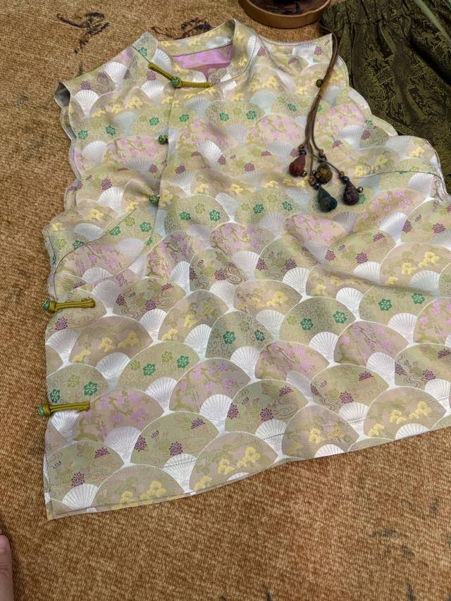 Silk Songjin small vest DDD