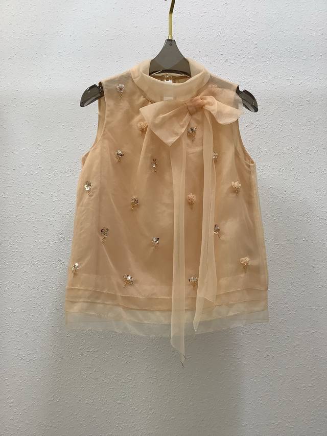 New spring and summer silk organza design! Heavy hand-made sequin flowers! The