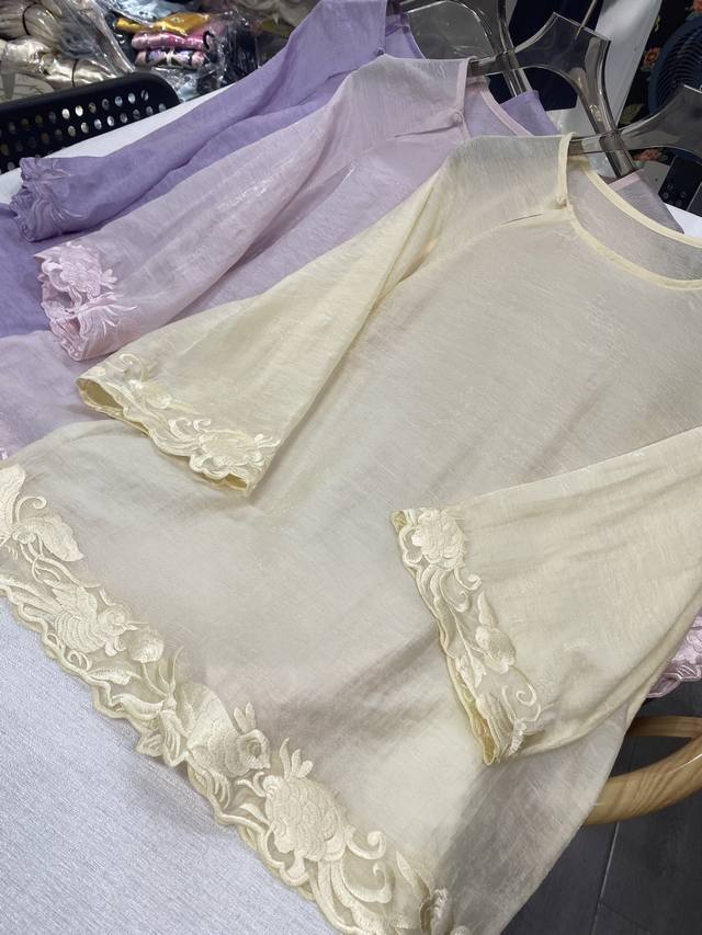 New arrival! New and fashionable Chinese style round neck versatile floral and