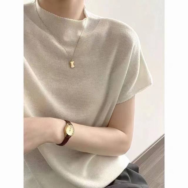 New running volume ultra-fine merino wool small flying sleeve bottoming shirt 1
