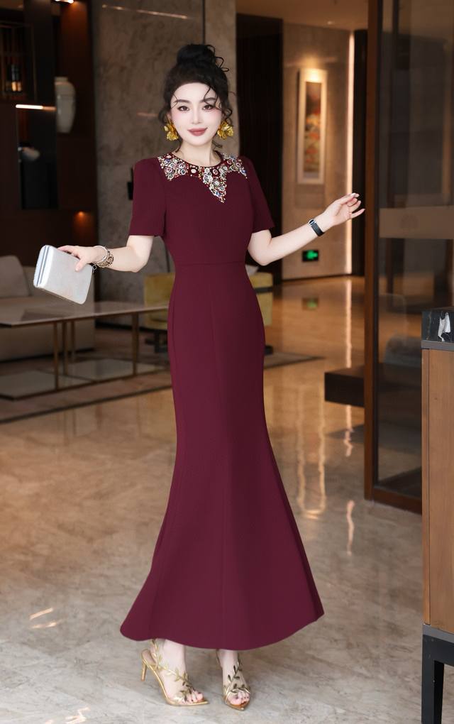 New dress, red Smlxl DDD