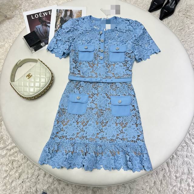 S New round-neck water-soluble lace dress This light rose blue is so gentle and