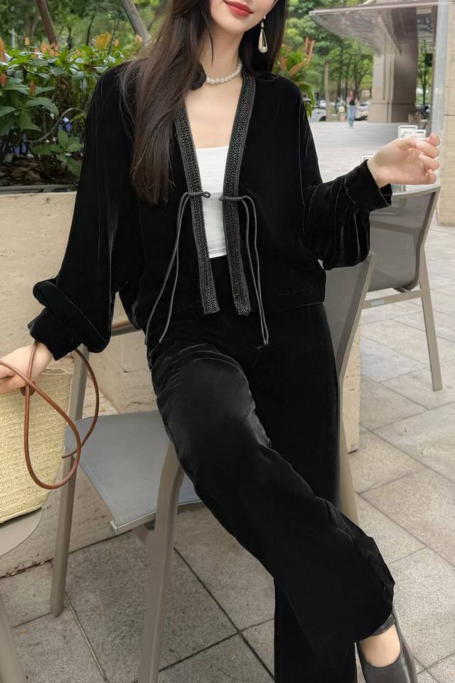 Silk velvet outerwear and pants set, can be taken separately, one color, size:
