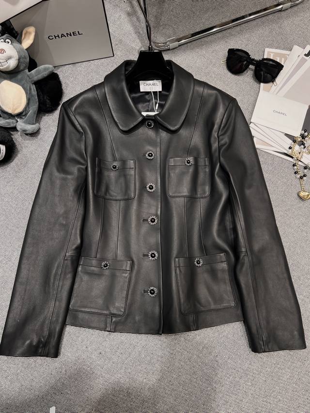 Chane* 2025 early autumn new lambskin matte leather jacket, show series, made of