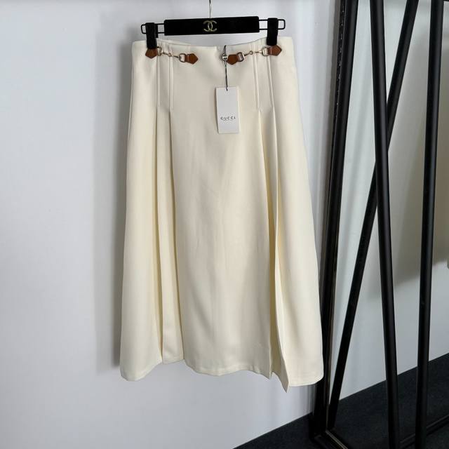 Style No. 20255185 Gucc* New Metal Buckle Decorated High-Waisted Pleated Midi A