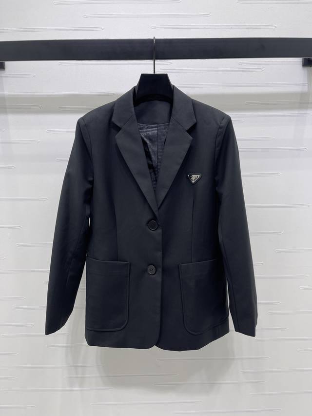New, original, high-end quality, Prad* 2025 Early Fall Collection! Pocketed bla