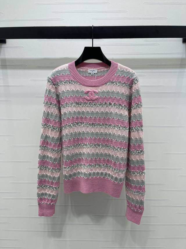 New, original, high-quality Chane* 2025 Early Fall Collection! Striped long-sle