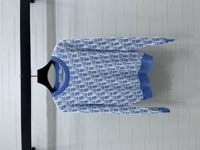 New, original, high-quality Dio* 2025 Early Fall collection! Long-sleeved, jacq