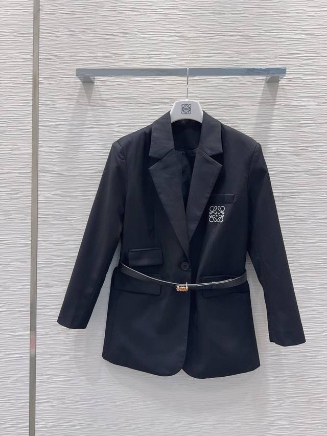 Loe W*E2025Fw new style simple and elegant suit jacket. Very high-end imported m