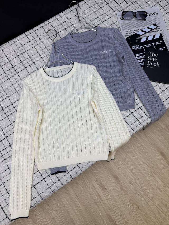 Must-have top. Dio*25's new hollow-out design knitted wool sweater. Super easy t