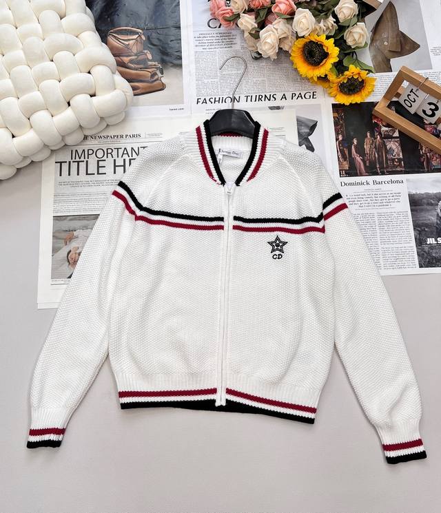 Dior's new five-pointed star embroidered back monogram jacquard knit zipper card