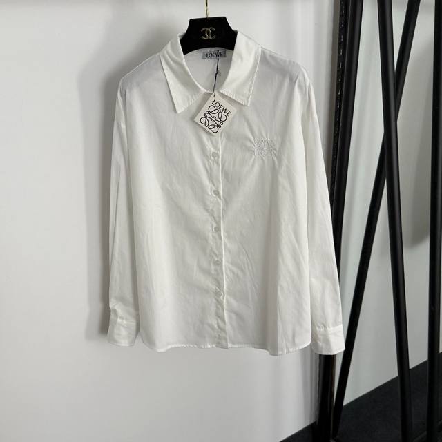 Style No. 20255154 Loew's newest long-sleeved cotton shirt with chest logo embr