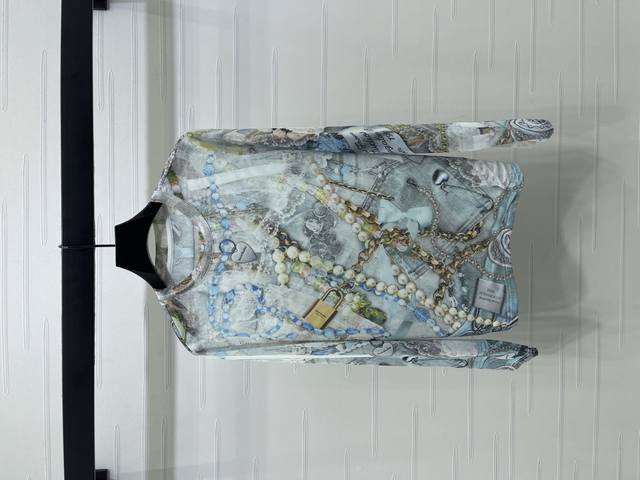 New, original, high-quality Acne Studio* 2025 Early Fall Collection! Round-neck