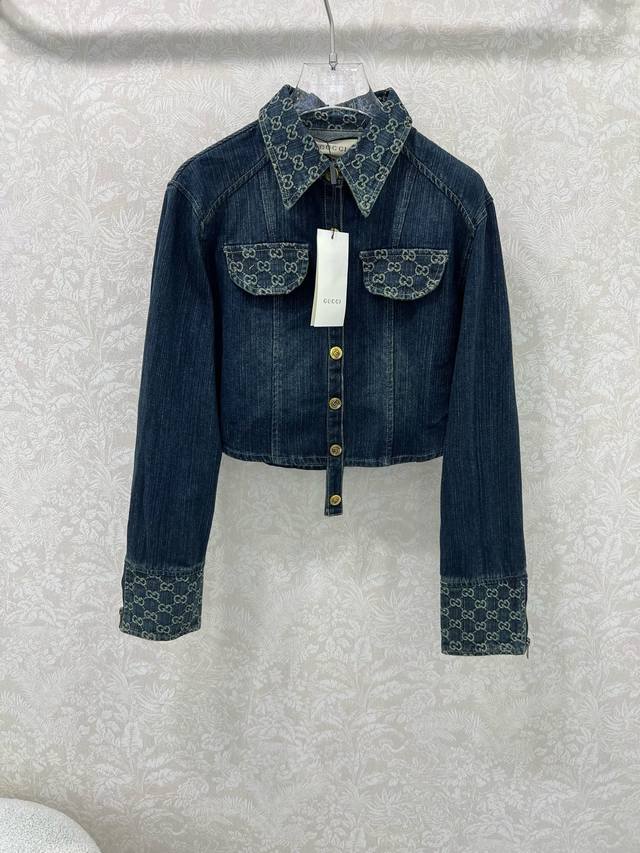 Gucc*25 New retro washed denim jacket! Classic lapel, slightly cinched waist, sh