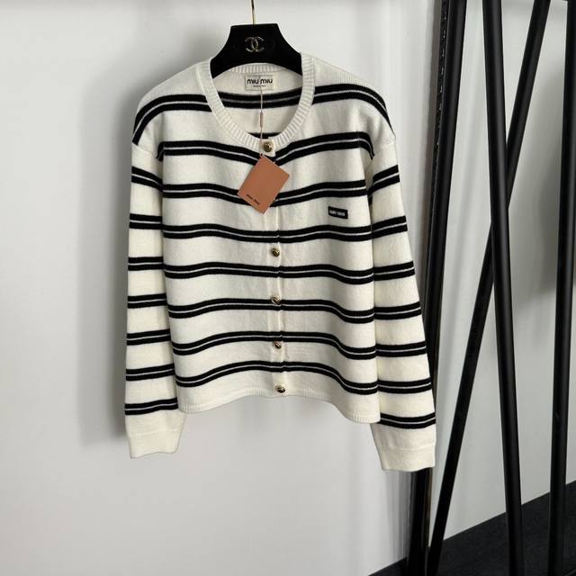 Style No. 20255096 Miumi* New Collar Logo Letter Colorblock Stripe Round Neck L