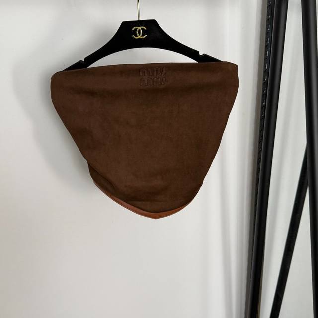 Style No. 20255090 Miumi* New style bellyband style deerskin velvet tube top wi