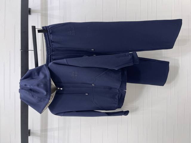 New, original, high-quality, Miumi* 2025 Early Fall collection! Reversible hood