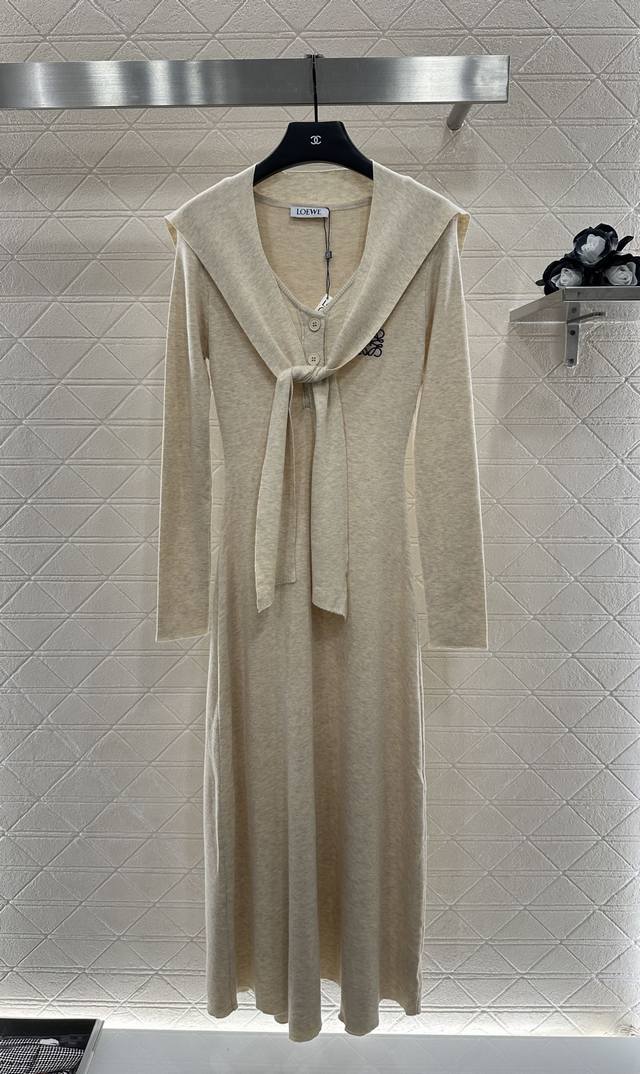 Loew* 2025 New Arrivals: Shawl Long-Sleeved Knit Dress. Custom-woven from Yb woo