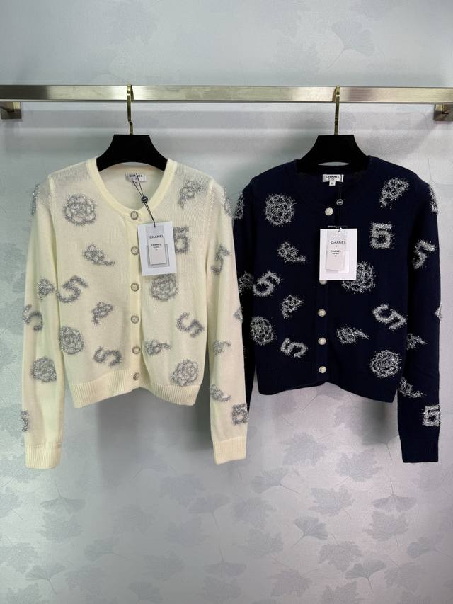 Chane*25 Early Fall new long-sleeved cardigan featuring hand-embroidered Chanel