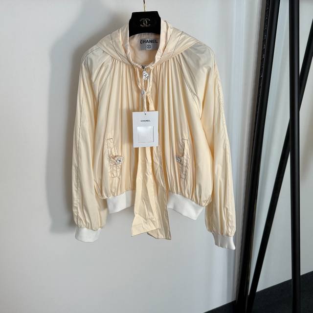 Style No. 20255070 Chane* New Small Chanel Button Tie Long Sleeve Hooded Zipper