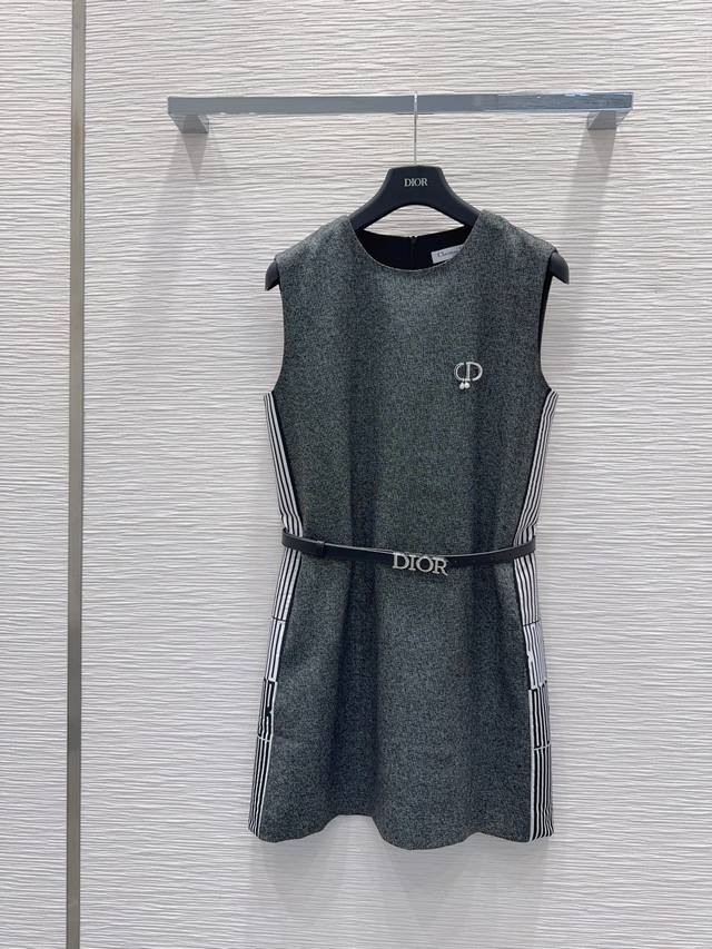 Christian Dio*2025Fw new vest dress is stylish, understated, and luxurious! The