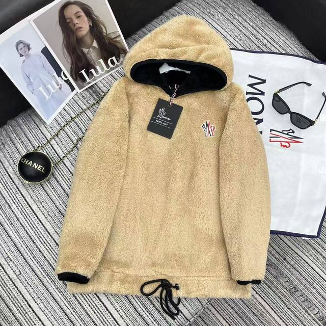 Highly recommend the 25th year early autumn series Mon* new lamb wool hooded dr