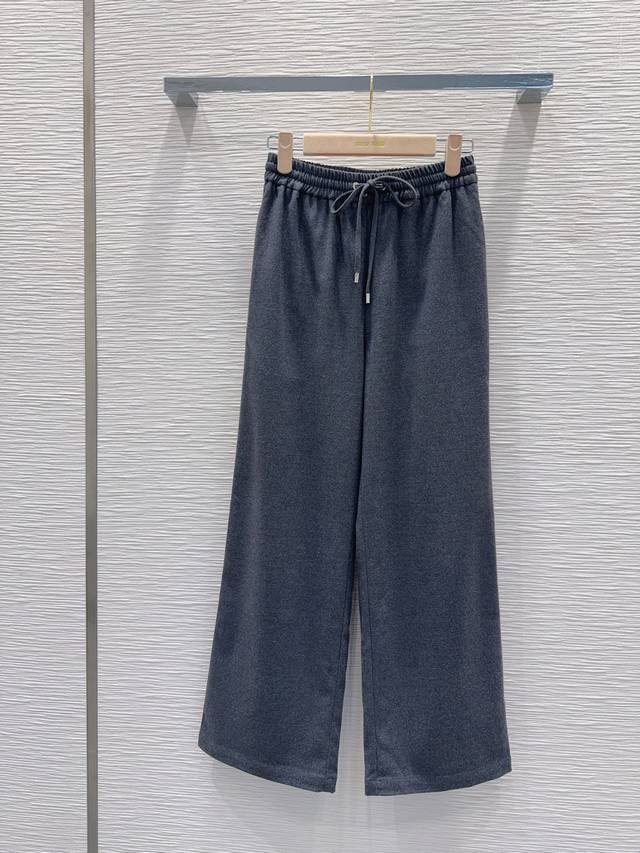 Miu Mi*2025Fw new trousers are not picky about body shape and are especially gre