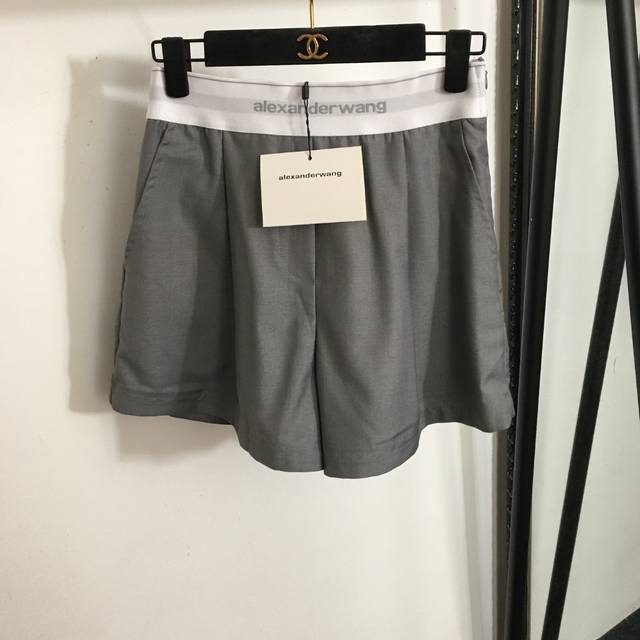 Style No. 5224 Alexander* King's new letter ribbon high waist shorts, gray, bla