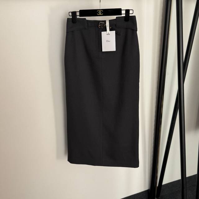 Style No. 20255041 Dio* new belted high-waisted slit skirt with hip closure, av