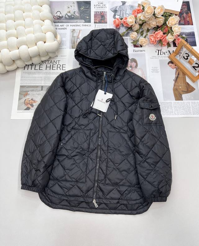 Moncler 2025 new diamond-patterned hooded drawstring mid-length down jacket, cus