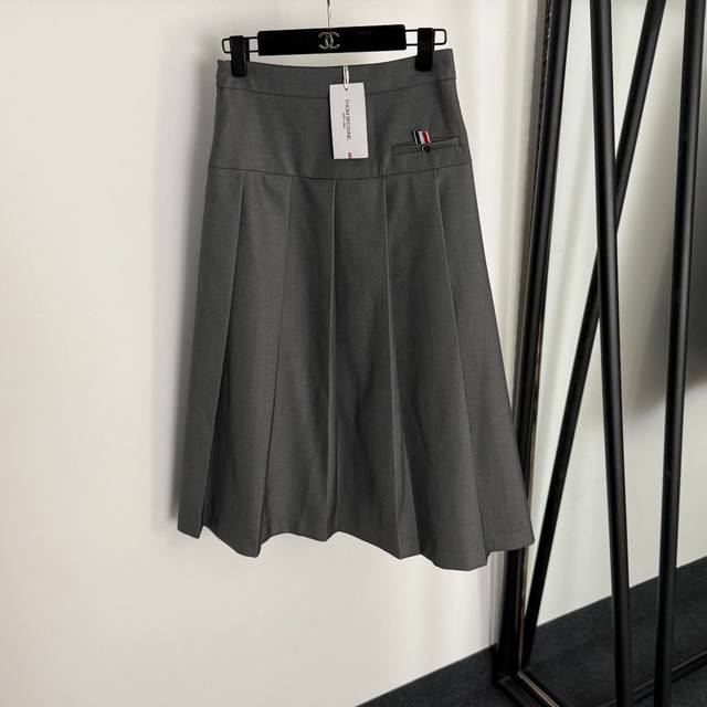 Style No. 20255033 Thom Brown*Tb new preppy high-waist pleated blazer skirt, av
