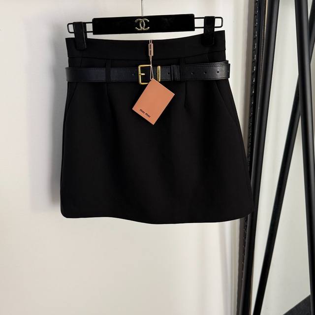 Style No. 20255028 Miumi* new high-waisted slimming suit short skirt with belt