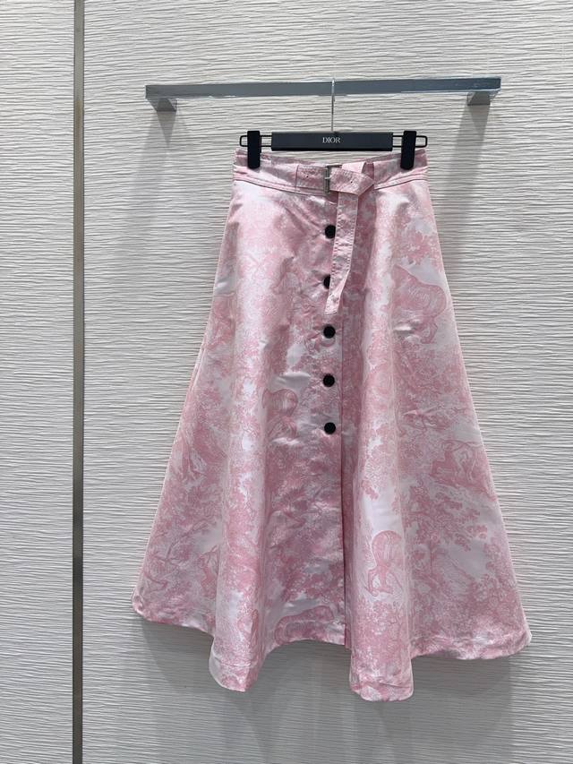 Christian Dio*2025Fw new skirt, you'll fall in love with it at first sight. High