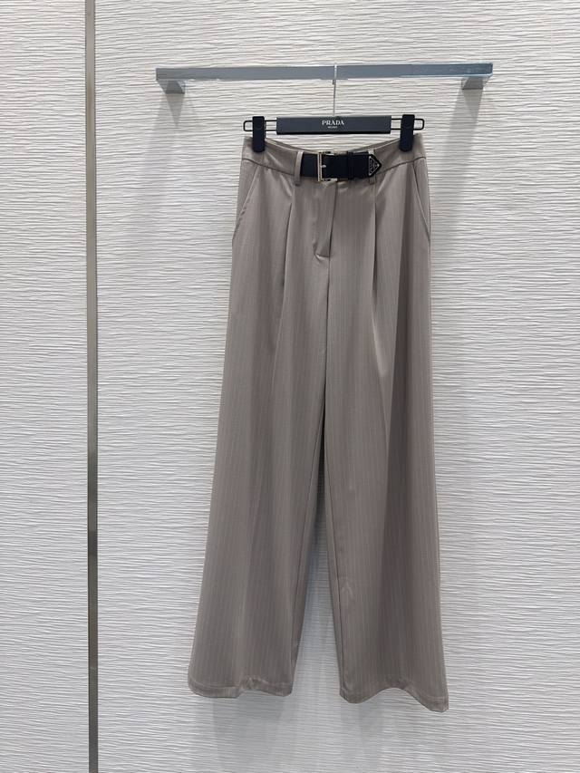 Prad* 2025Fw new trousers are not picky about body shape and are especially grea