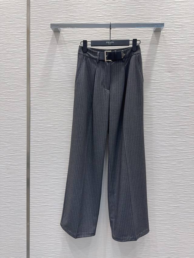 Prad* 2025Fw new trousers are not picky about body shape and are especially grea