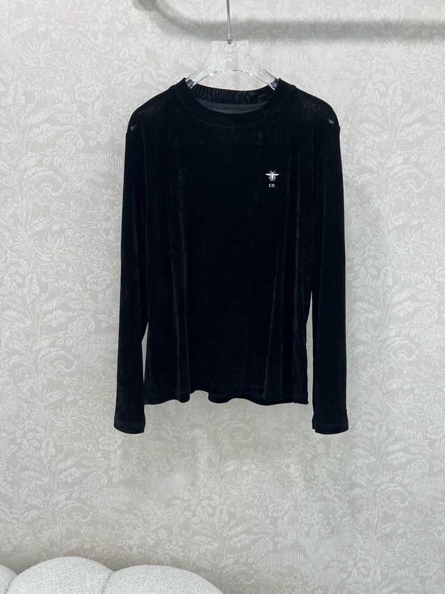 Dio*25 new velvet bottoming shirt ~ solid color, simple and generous, with a bee