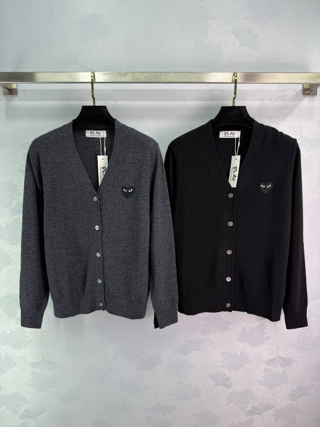 Pl*25 Early Fall new heart-shaped knitted cardigan with a V-neck design and shel