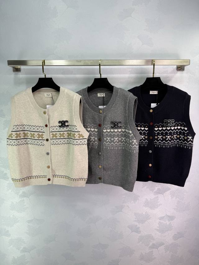 Ce* 2025 Early Fall New Arc de Triomphe Knitted Vest! Custom-woven wool yarn for