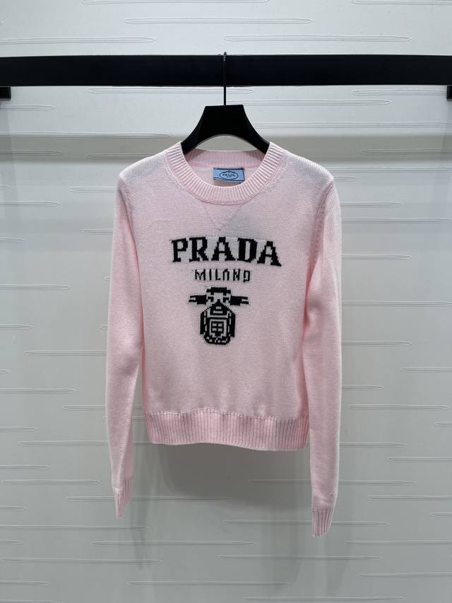 New, original, high-quality Prad* 2025 Early Fall collection! Crew-neck, letter