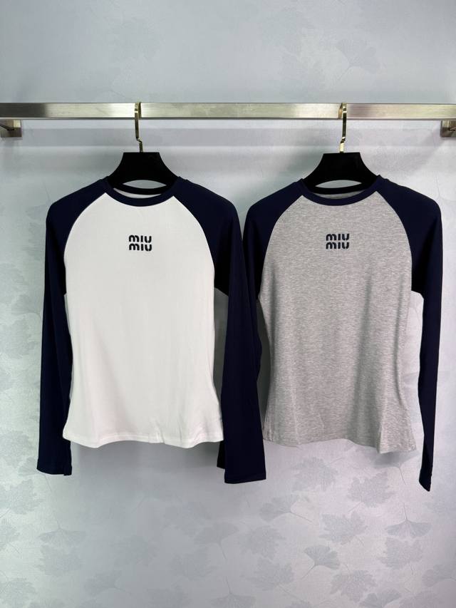 25 New arrival: Miu two-tone embroidered lettering long-sleeved top with contras